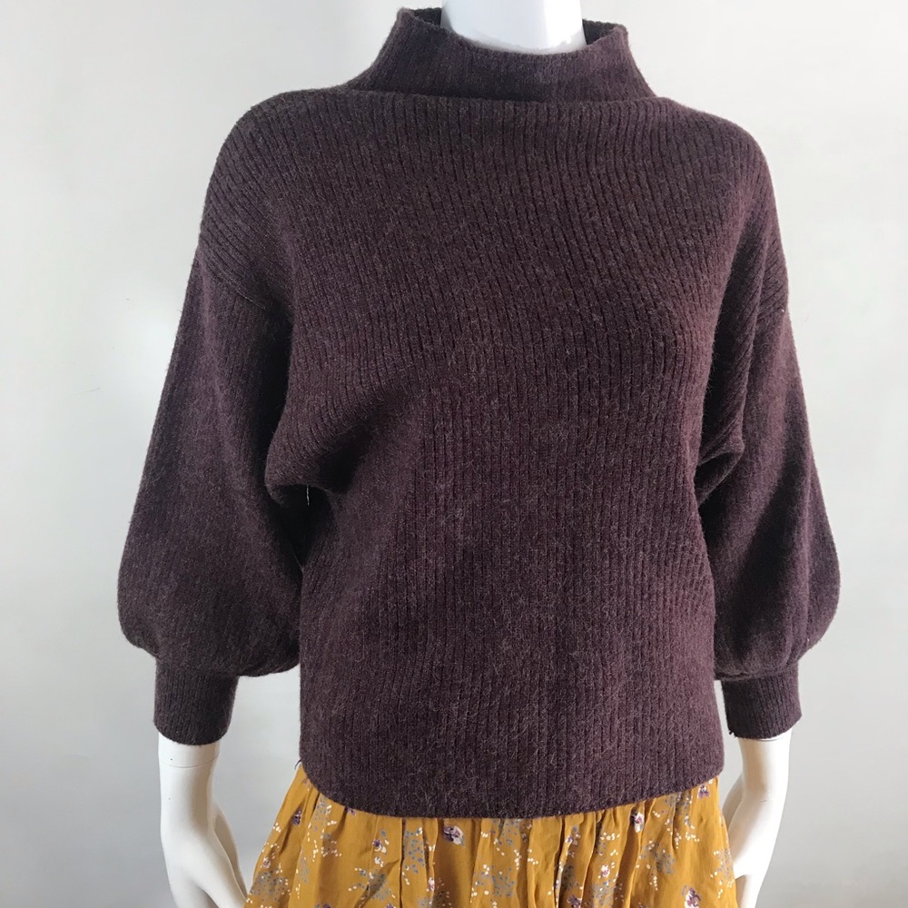 Turtle Neck - Soft - image 1